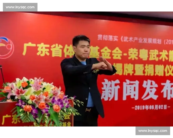 2000 散打王经典:程志刚接腿反击显锋芒 2000 散打王经典:程志刚接腿反击显锋芒